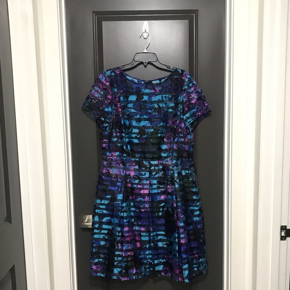 Tahari Cocktail Dress